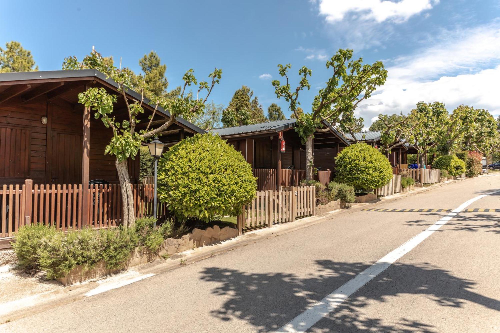 Bungalows - Càmping El Solsonès Solsona Exterior foto